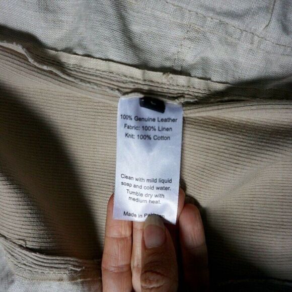 JAKETT...ETC LEATHER VEST SIZE: L - Picture 10 of 12